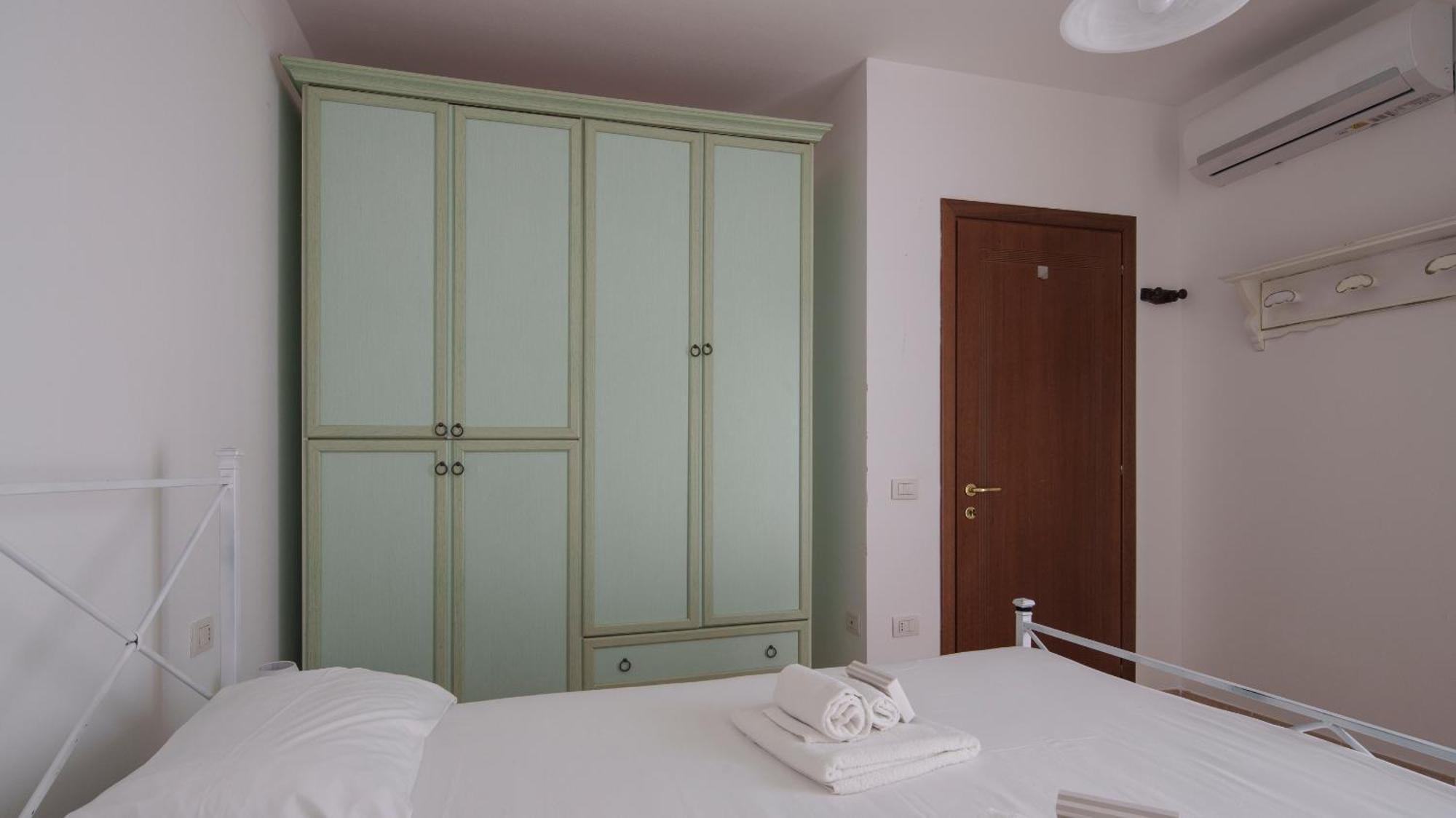 Il Vialetto Verde ออลเบีย ภายนอก รูปภาพ